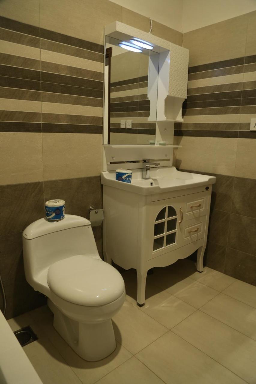 Royal Grace Guest House Islamabad Extérieur photo
