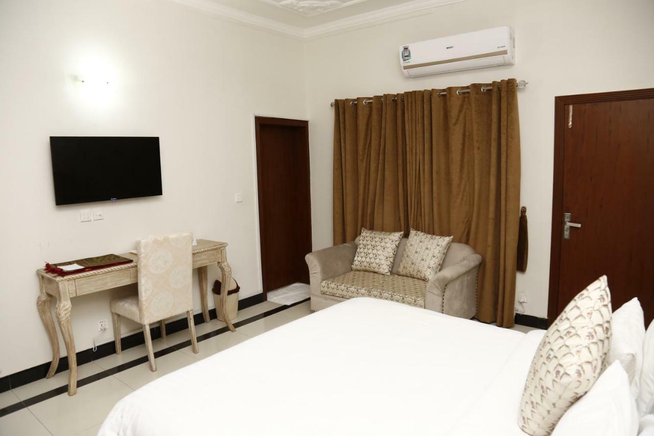 Royal Grace Guest House Islamabad Extérieur photo